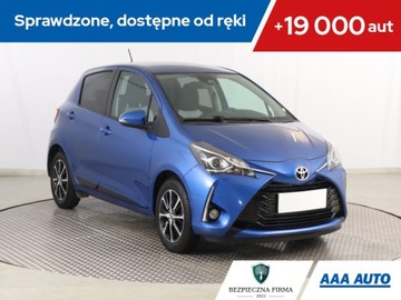 Toyota Yaris III Hatchback 5d Facelifting 2017 1.5 Dual VVT-iE 111KM 2018 Toyota Yaris 1.5 Dual VVT-i, Salon Polska