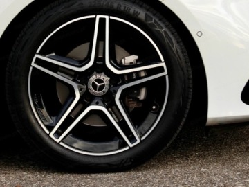 Mercedes Klasa A W177/V177 Hatchback Facelifting 2.0 220 190KM 2025 A Klasa 220 4-Matic AMG Line 2.0 (190KM) 2025, zdjęcie 13