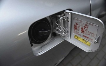 Mercedes Klasa E W210 Sedan 2.3 150KM 1996 Mercedes-Benz Klasa E Mercedes-Benz Klasa E 230 Classic 2.3 Benzyna 150KM, zdjęcie 30