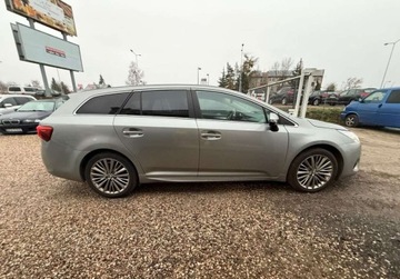 Toyota Avensis III Wagon Facelifting 2015 1.8 Valvematic 147KM 2017 Toyota Avensis 1.8 Benzyna 147KM, zdjęcie 3