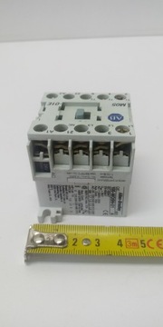 Контактор 100-M05N*31 Allen Bradley 24 В 50 Гц переменного тока 20 А