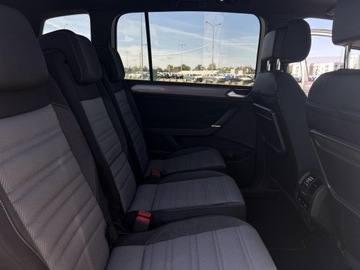Volkswagen Touran III 1.8 TSI 180KM 2018 Volkswagen Touran Panorama! LED! Duży ekran! Nawig, zdjęcie 18