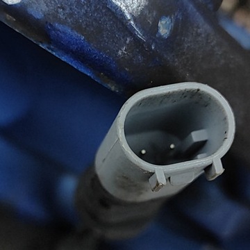 BMW 3 F30 F35 F31 2017 LEVÝ STRANA TŘMEN BRZDOVÝ PŘEDNÍ