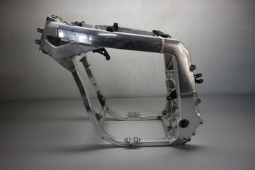 SUZUKI GSXR 750 W WODNIAK 1993 ПРЯМАЯ РАМА