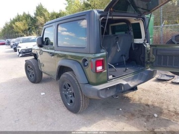 Jeep Wrangler IV 2024 Jeep Wrangler 2023 Jeep Wrangler Sport 2 Door 4x4 3.6 Benzyna 285KM, zdjęcie 4