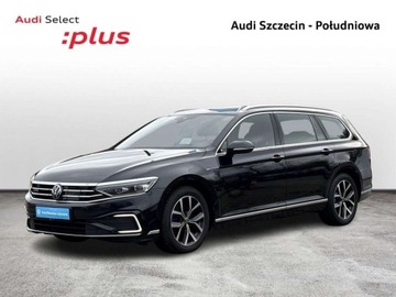 Volkswagen Passat B8 GTE Variant Facelifting 1.4 TSI Plug-In-Hybrid 218KM 2022 Volkswagen Passat GTE Virtual Matrix Tempomat ACC NAPPA Led Serwis