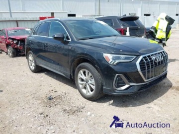 Audi Q3 III 2025 Audi Q3 2025 AUDI Q3 PREMIUM 45 TFSI S LINE QUATTRO TIPTRONIC 2.0 Benzyna