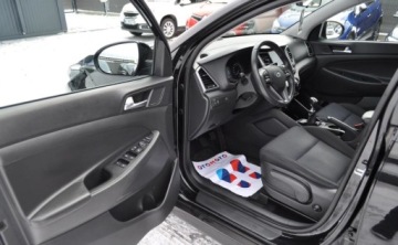 Hyundai Tucson III 2016 Hyundai Tucson Benzyna Nawigacja Kamera Grzane fotele 1.7 Benzyna 132KM, zdjęcie 11