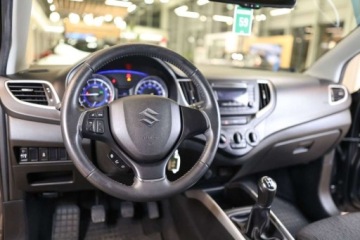 Suzuki Baleno III 1.2 DualJet 90KM 2019 Suzuki Baleno 1.2 Premium 1.2 Benzyna 90KM, zdjęcie 13