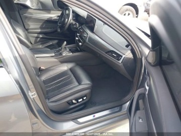 BMW Seria 5 G90-91 2023 BMW Seria 5 2023r., M550I, od ubezpieczalni 4.4 Benzyna 523KM, zdjęcie 8