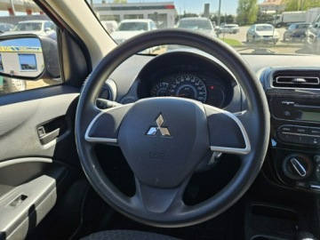 Mitsubishi Space Star Hatchback 5d Facelifting 1.0  71KM 2018 Mitsubishi Space Star 1,0 benzyna 70KM salon PL, zdjęcie 9