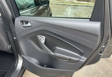 Ford Kuga II SUV 1.5 EcoBoost 150KM 2015 Ford Kuga Ford Kuga 1.5 EcoBoost 2x4 Trend 1.5 Benzyna 150KM, zdjęcie 18