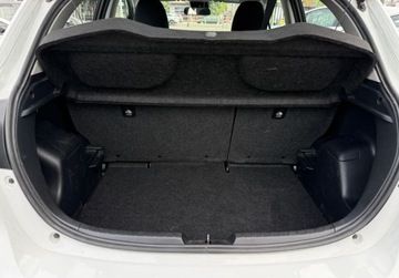 Toyota Yaris III Hatchback 5d Facelifting 2017 1.5 Dual VVT-iE 111KM 2019 Toyota Yaris salon Polska, FV-VAT 23, 1 rej 2020 r., lakier fabryczny 1.5, zdjęcie 13