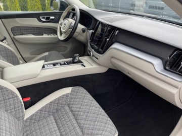 Volvo XC60 II 2021 XC60 B4 AWD Hybryda Diesel 197 KM + 14 KM Automat Salon Polska 2021 r., zdjęcie 7