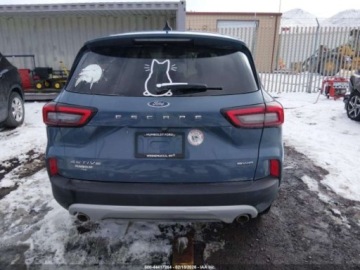 Ford Escape III 2023 Ford Escape Active 2023 1.5 Benzyna 180KM, zdjęcie 4