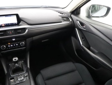 Mazda 6 III Sedan Facelifting 2016 2.0 SKYACTIV-G 145KM 2017 Mazda 6 2.0 Skyactiv-G, Salon Polska, VAT 23%, zdjęcie 7
