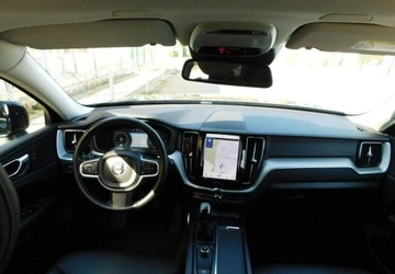 Volvo XC60 II Crossover D3 150KM 2019 Volvo XC 60 z Gwarancja Bezwypadkowe 100 Model 2020r 2.0 Diesel 150KM, zdjęcie 5