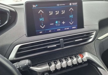 Peugeot 3008 II Crossover 1.5 BlueHDI 130KM 2018 Peugeot 3008 Peugeot 3008 1.5 Diesel 130KM, zdjęcie 21