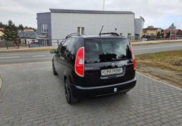 Skoda Roomster Mikrovan Facelifting 1.2 TSI 85KM 2014 Skoda Roomster Noire Black Edition Czujniki Parkowania Grzane Fotele 1.2, zdjęcie 3