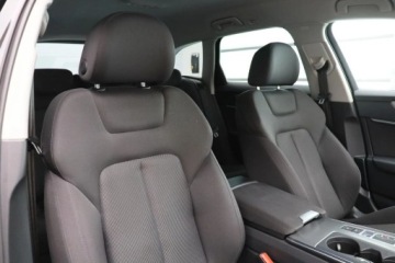 Audi A6 C8 Avant 2.0 40 TDI 204KM 2023 Audi A6 Avant | MATRIX | Tempomat ACC | Kamery 360, zdjęcie 12