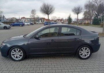 Mazda 3 I Sedan 1.6 MZ-CD 109KM 2006 Mazda 3 Zarejestrowany - ubezpieczony 1.6 Diesel 109KM, zdjęcie 9