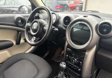 Mini Countryman R60 Crossover 1.6 D 112KM 2011 MINI Countryman Naped na 4 kola ALL4 1.6 Diesel 112KM, zdjęcie 10
