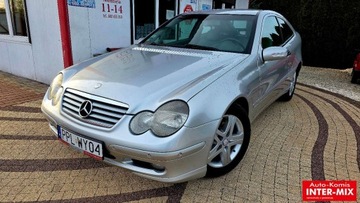 Mercedes Klasa C W203 Sedan W203 2.1 (C 220 CDI) 143KM 2003