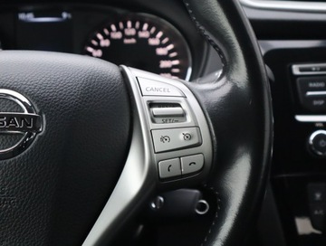 Nissan Qashqai II Crossover 1.2 DIG-T 115KM 2016 Nissan Qashqai 1.2 DIG-T, Salon Polska, zdjęcie 16