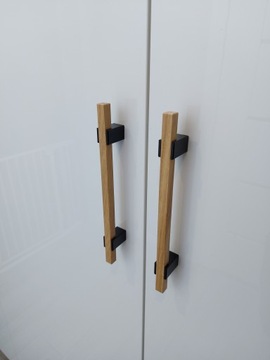 Uchwyt meblowy drewniany dębowy Reling dł.230mm