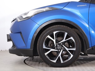 Toyota C-HR I Crossover 1.8 Hybrid 122KM 2017 Toyota C-HR 1.8 Hybrid, Salon Polska, Automat, zdjęcie 14