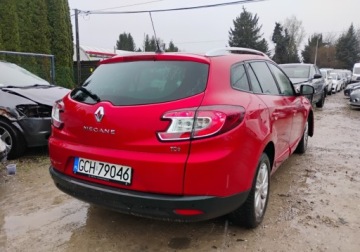 Renault Megane IV 2016 Renault Megane 2016r, 1.2 Benzyna. AUTOMAT. Lekko uszkodzony przod. Jezdzi., zdjęcie 2