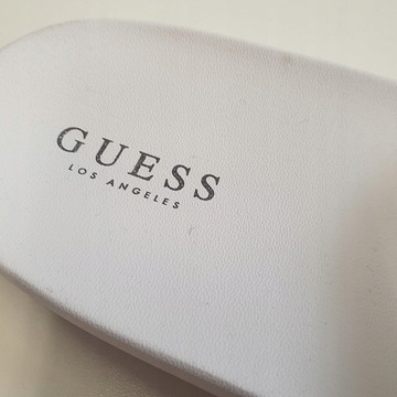 Klapki damskie Guess 39