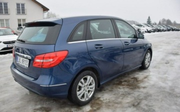 Mercedes Klasa B W246 Sports Tourer 180 BlueEFFICIENCY 122KM 2012 Mercedes-Benz Klasa B 1.6B Klima 2 KPL Kol Navi Grzane Fotele Sprowadzony, zdjęcie 10