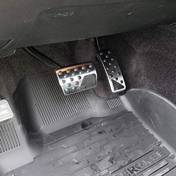 Накладки на педали Jeep Cherokee KL 2014+