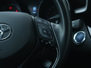 Toyota C-HR I Crossover Facelifting 1.8 Hybrid 122KM 2022 Toyota C-HR 1.8 Hybrid, Serwis ASO, Automat, zdjęcie 19