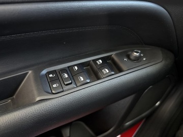 Jeep Compass II 2023 Jeep Compass 1.5 T4 mHEV Night Eagle FWD S&amp;S DCT I, zdjęcie 19