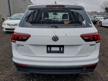 Volkswagen Tiguan II 2021 Volkswagen Tiguan 2021 VOLKSWAGEN TIGUAN SE 2.0 Benzyna 184KM, zdjęcie 5