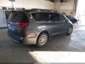 Chrysler Pacifica II 2022 Chrysler Pacifica Touring L, 2022r., 3.6L 3.6 Benzyna 287KM, zdjęcie 3