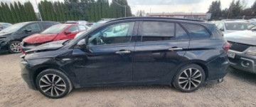 Fiat Tipo II Station Wagon 1.4 95KM 2019 Fiat Tipo 2019r, 1.4 LPG. Lekko uszkodzony przod i tyl. Jezdzi. VAT 23, zdjęcie 17
