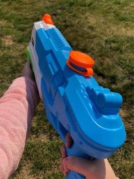 PISTOLET NA WODĘ DLA DZIECI MEGA DUŻY PISTOLET XXL OGROMNY ZASIĘG 11M