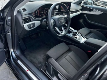 Audi A4 B9 Avant Facelifting 2.0 35 TFSI 150KM 2024 Audi A4 Avant Gwarancja VAT23 S line Matrix Ambiente 2.0 Benzyna, zdjęcie 8