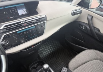 Citroen C4 Picasso II Picasso Facelifting 1.2 PurTech 130KM 2018 Citroen C4 Picasso 1.2 PureTech More Life SS 1.2 Benzyna 130KM, zdjęcie 16