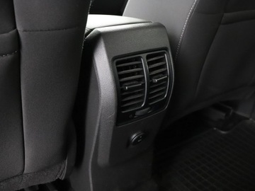 Ford Kuga II SUV Facelifting 1.5 EcoBoost 120KM 2017 Ford Kuga klima auto grzane fotele i kierownica, zdjęcie 30