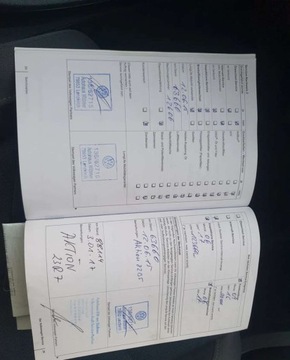 Volkswagen Touran II 1.6 TDI 105KM 2011 Volkswagen Touran Volkswagen Touran 1.6 TDI DPF BlueMot Comfortline 1.6, zdjęcie 23