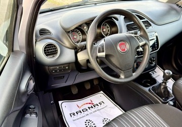 Fiat Punto Grande Punto Hatchback 5d 1.4 16V 95KM 2010 Fiat Punto EVO 1.4 75KM po pelnym serwisie stan idealny klimatyzacja bezwy, zdjęcie 5