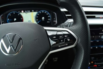 Volkswagen Arteon Fastback Facelifting 2.0 TDI 200KM 2022 Volkswagen Arteon Shooting Brake R-Line LED ALU DCC kamera podgrz.fotele N, zdjęcie 13