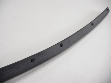 Прокладка крышки/капота VW Golf 3 NEW 1H6823707