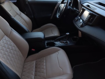 Toyota RAV4 IV MPV Facelifting 2.5 Hybrid 197KM 2016 Toyota RAV 4 2.5 Hybrid, Salon Polska, Serwis ASO, zdjęcie 8