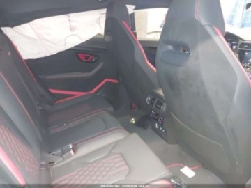 Lamborghini Urus 2024 Lamborghini Urus Performante 2024 4.0 Benzyna 657KM, zdjęcie 14