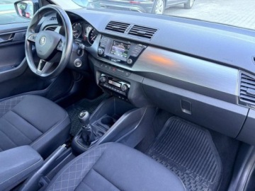 Skoda Fabia III Kombi 1.2 TSI 110KM 2015 Skoda Fabia 1.2 TSI 110KM Style Grzane Fotele Czujniki Parkowania Salon, zdjęcie 21